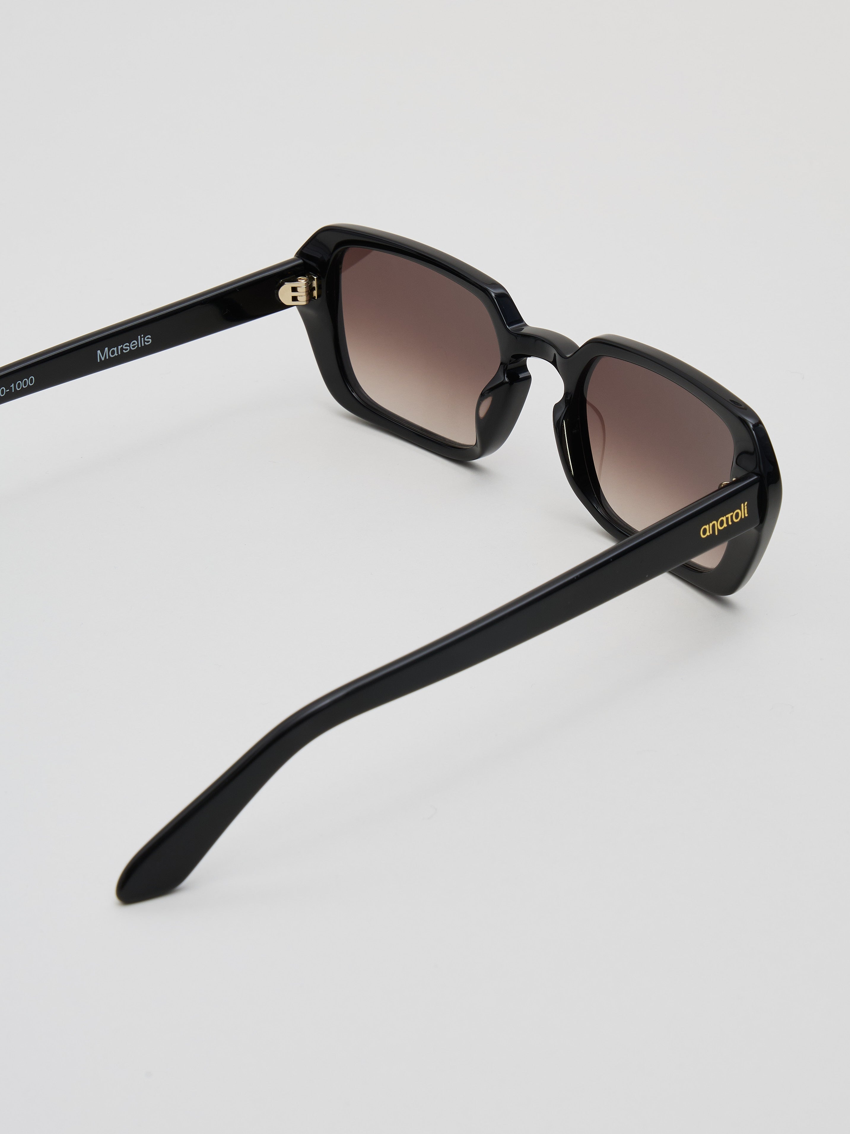 Marselis, Solid Black - Anatolí